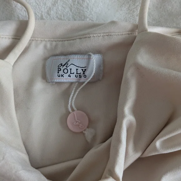 Oh Polly Us Size 0 Cream Side Sinched Dress - Picture 2 of 2
